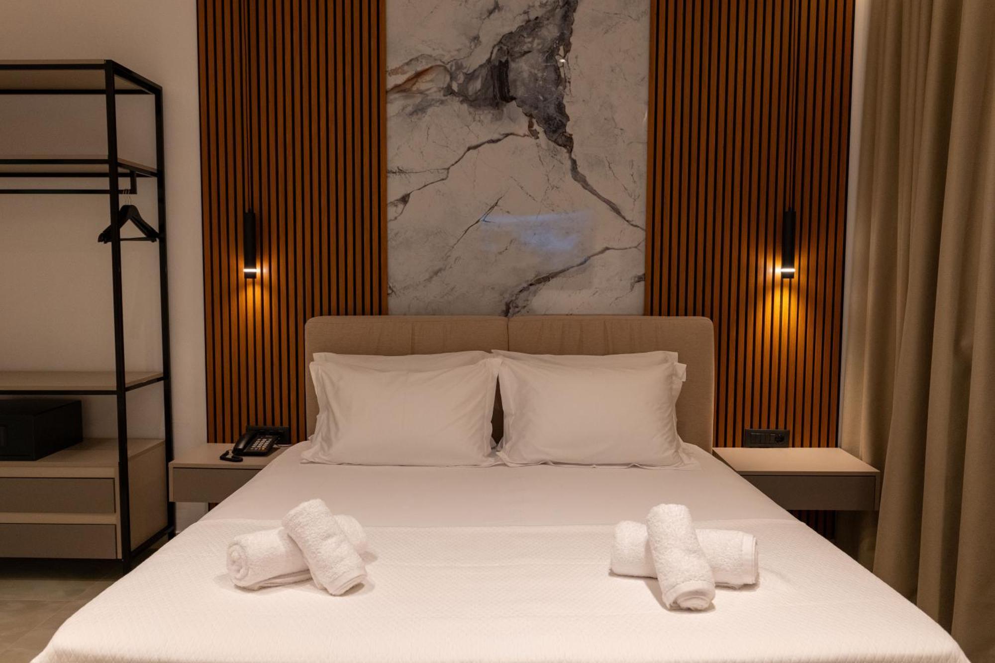 Litan Hotel ซารานเดอ ภายนอก รูปภาพ