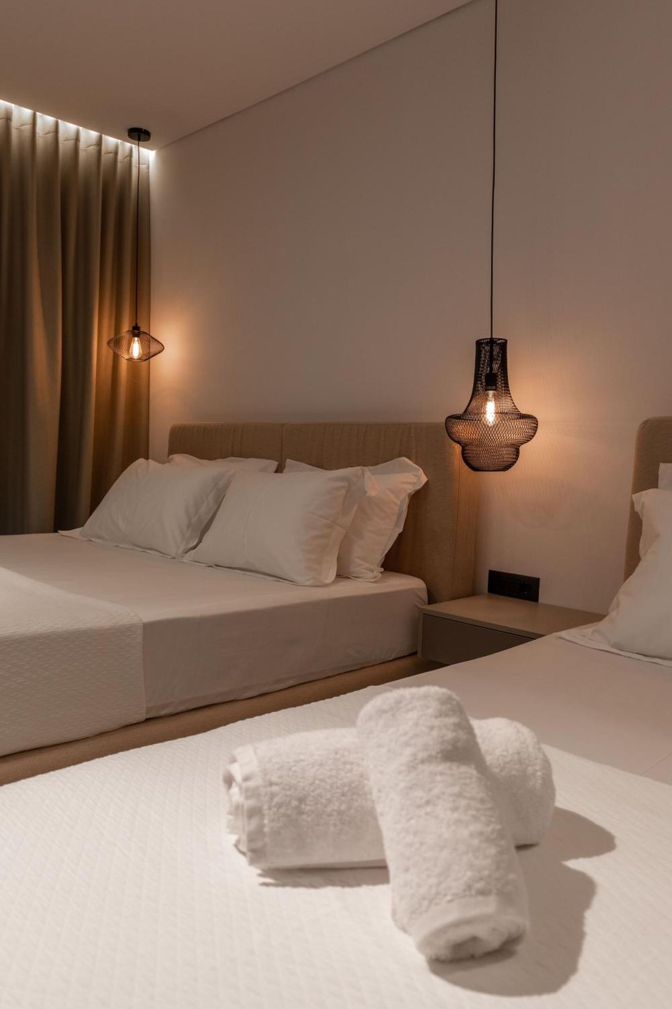 Litan Hotel ซารานเดอ ภายนอก รูปภาพ