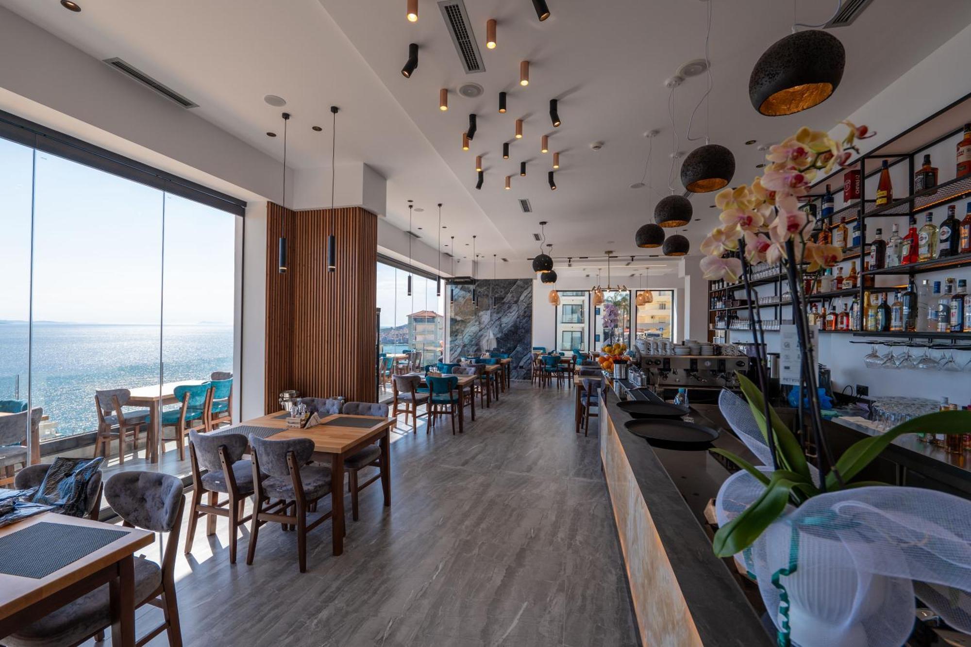 Litan Hotel ซารานเดอ ภายนอก รูปภาพ