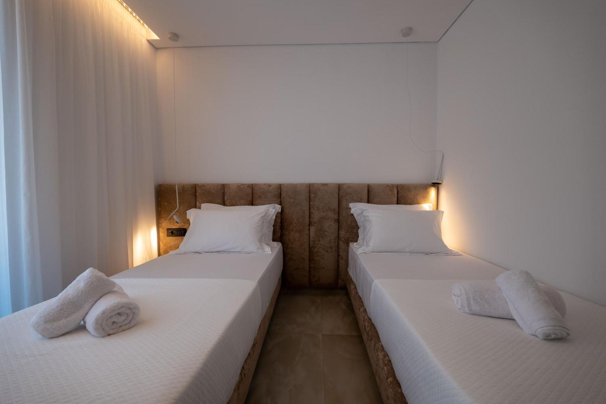 Litan Hotel ซารานเดอ ภายนอก รูปภาพ