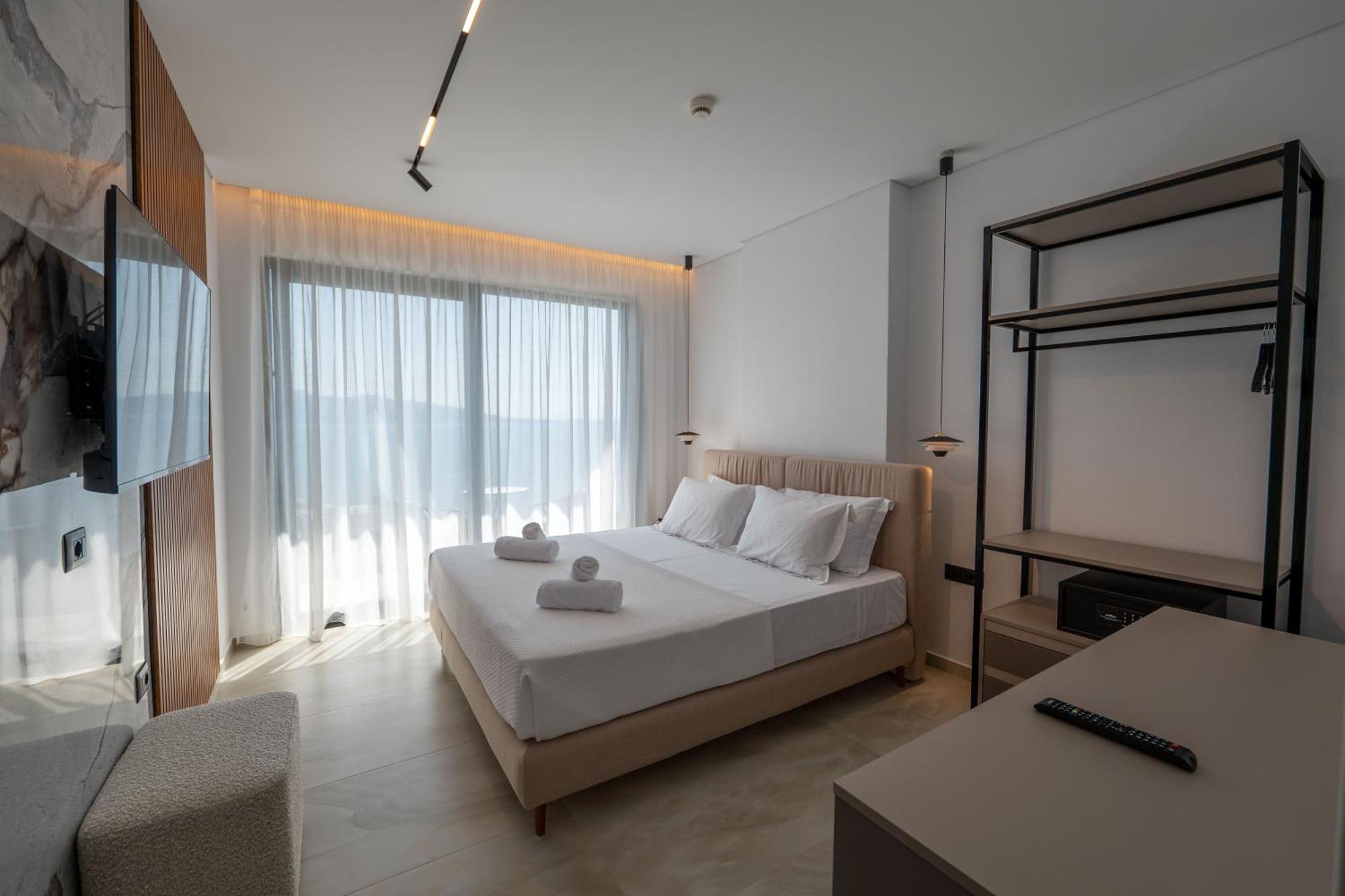 Litan Hotel ซารานเดอ ภายนอก รูปภาพ