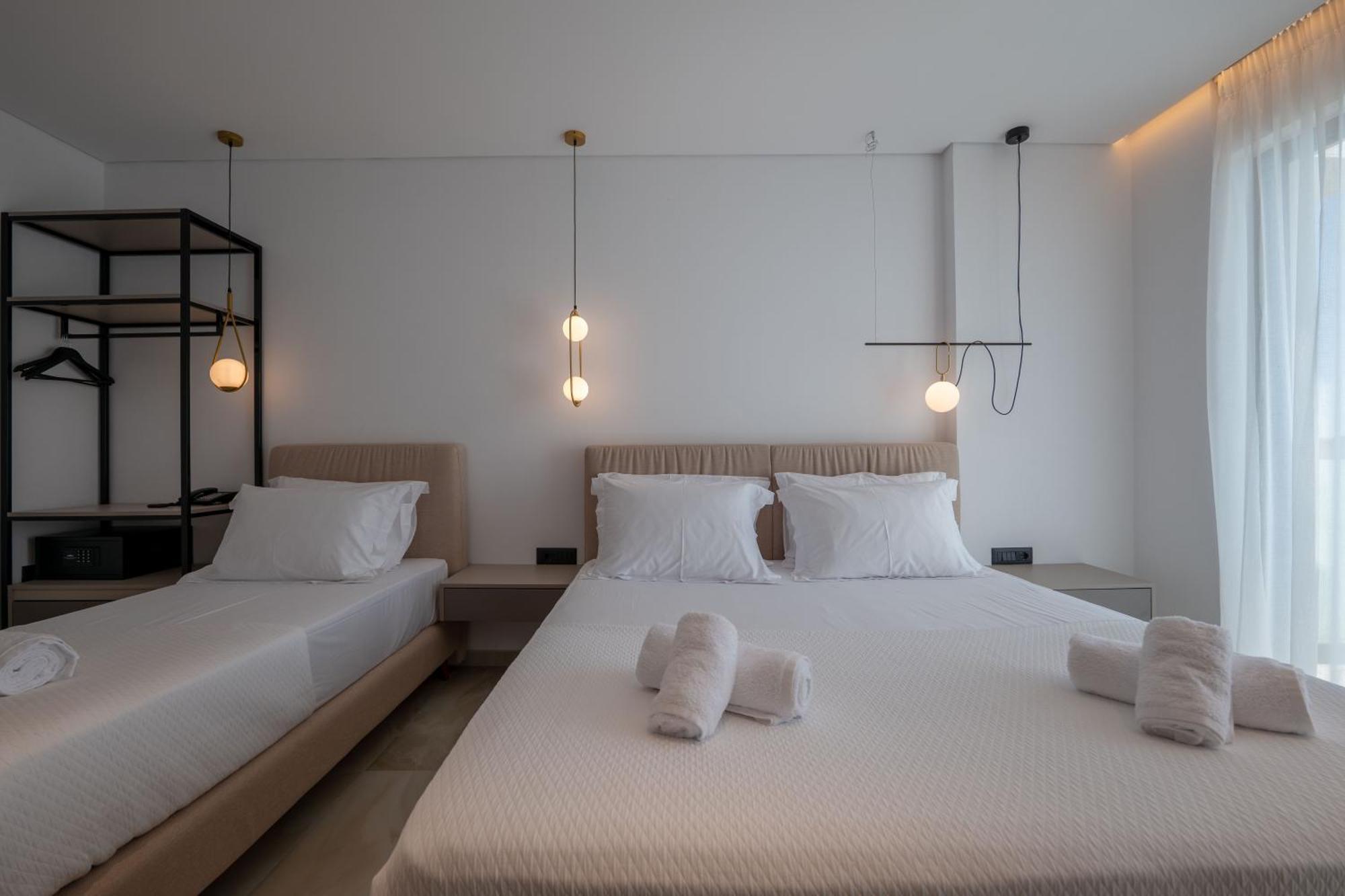Litan Hotel ซารานเดอ ภายนอก รูปภาพ